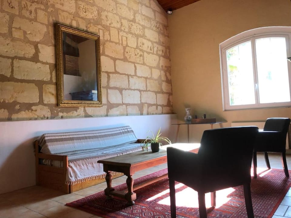 Grande maison de charme en pierre House in Nouvelle-Aquitaine