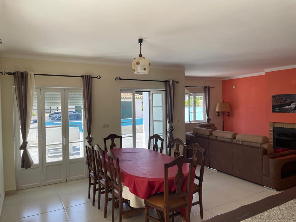 Dorms & Doubles Guest House Peniche House in Peniche