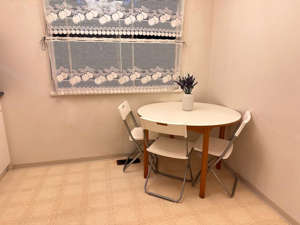 Lavender house with AC Vacation rental in Richmond