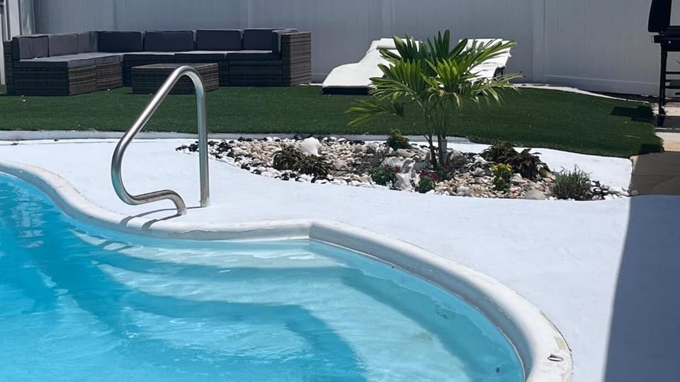Two Story Pool home - walk to beach House in Cape Canaveral