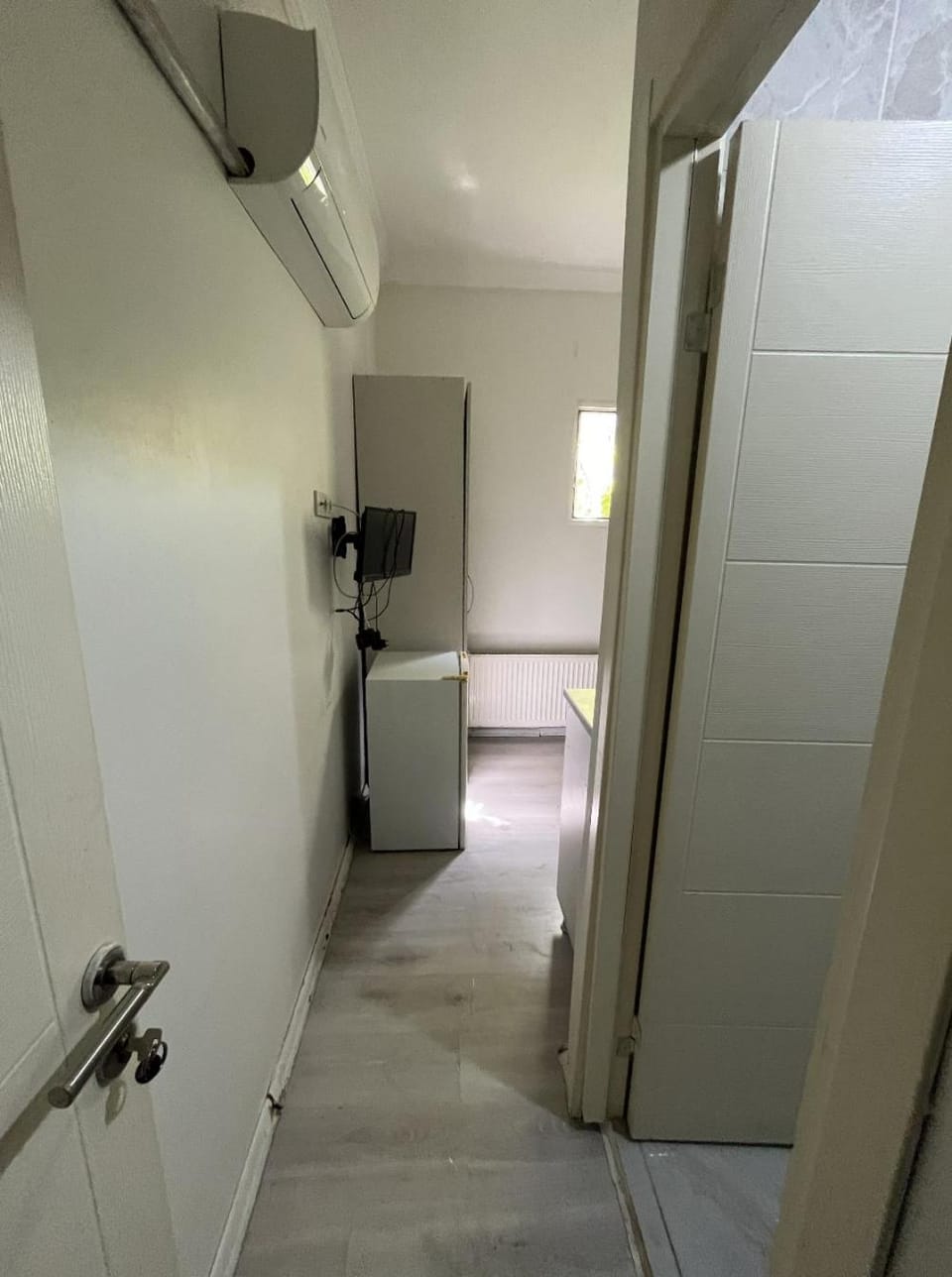 Kitchen or kitchenette, wardrobe