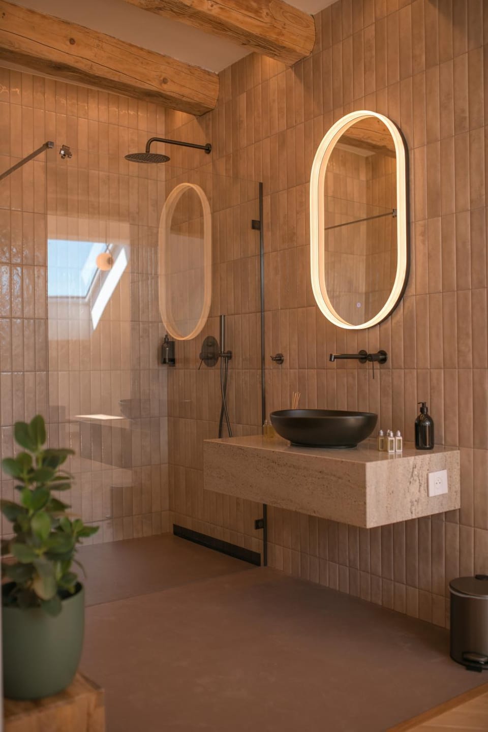 Shower, Bathroom, towels