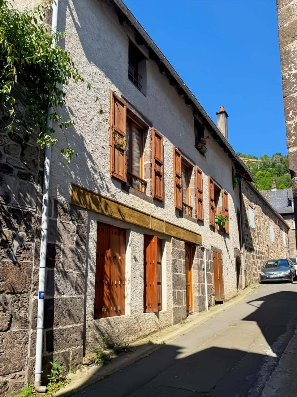 Appartement rénové, lumineux au centre de Vic Apartment in Auvergne-Rhône-Alpes