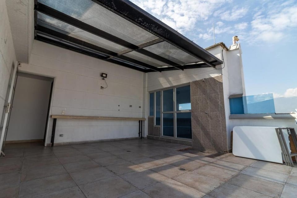 Property building, Balcony/Terrace