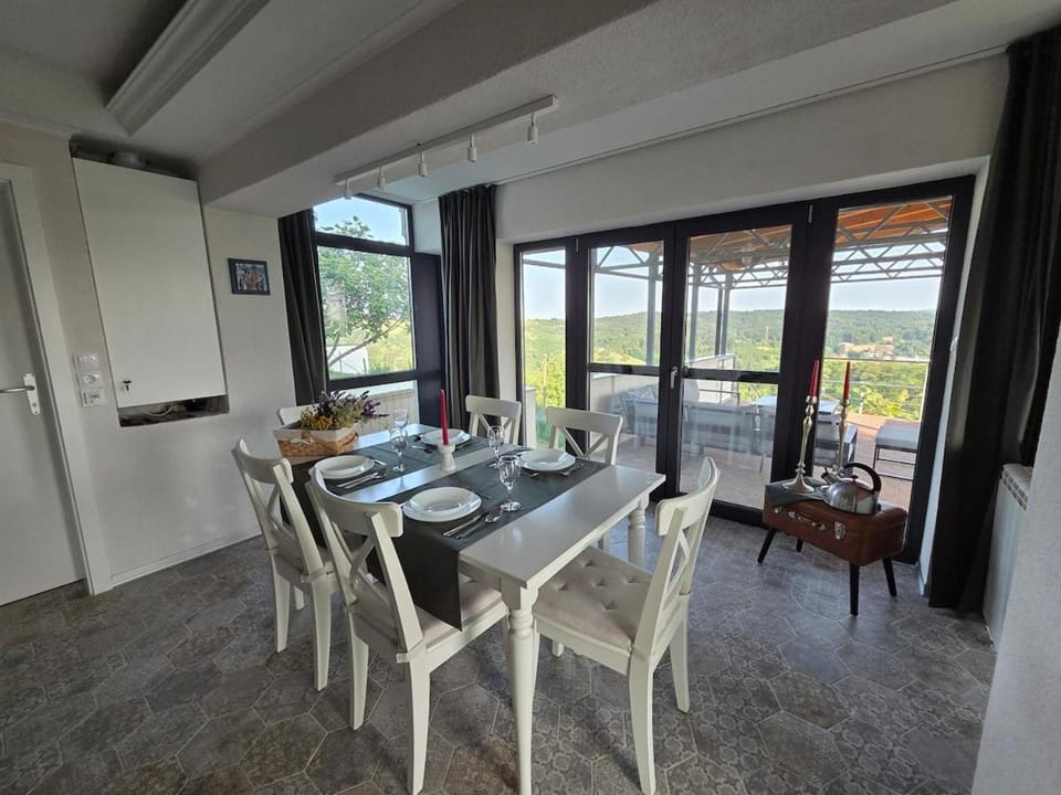 Kuća za odmor MIRTA Villa in Croatia