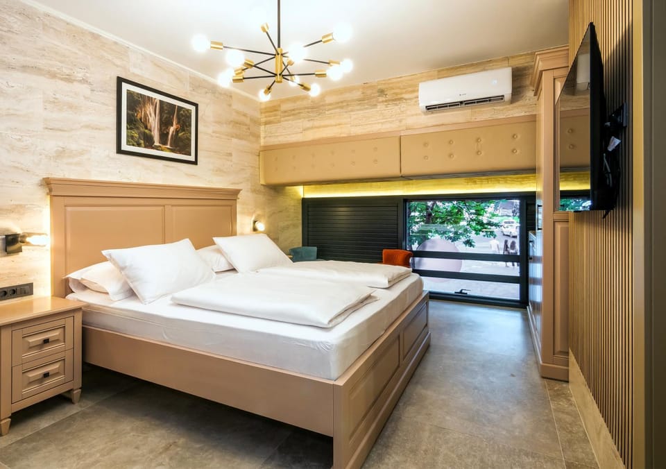 Bed, Bedroom, wardrobe
