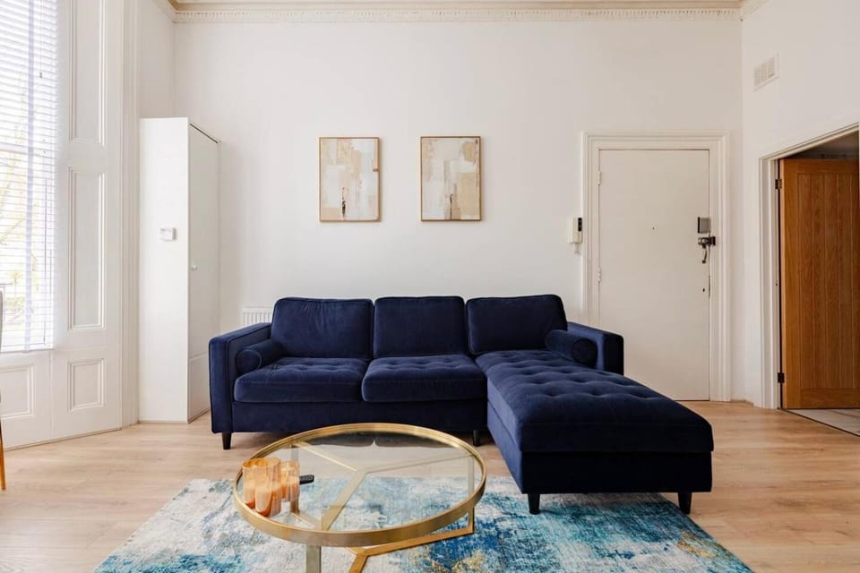 Ladbroke Grove hidden Gem Apartment in City of Westminster