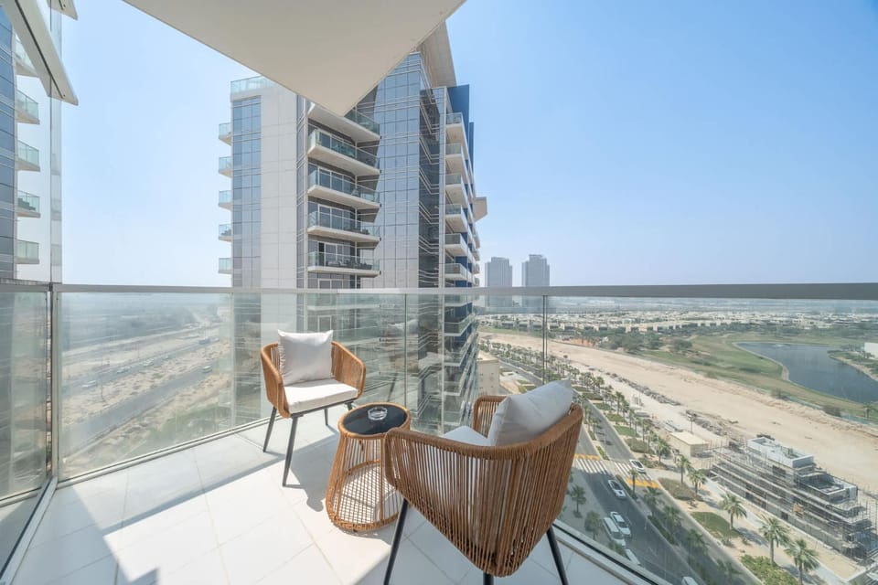 Free housekeeping visits during your stay - StayShort - Damac Hills cozy studio for 2 people Apartment in Dubai