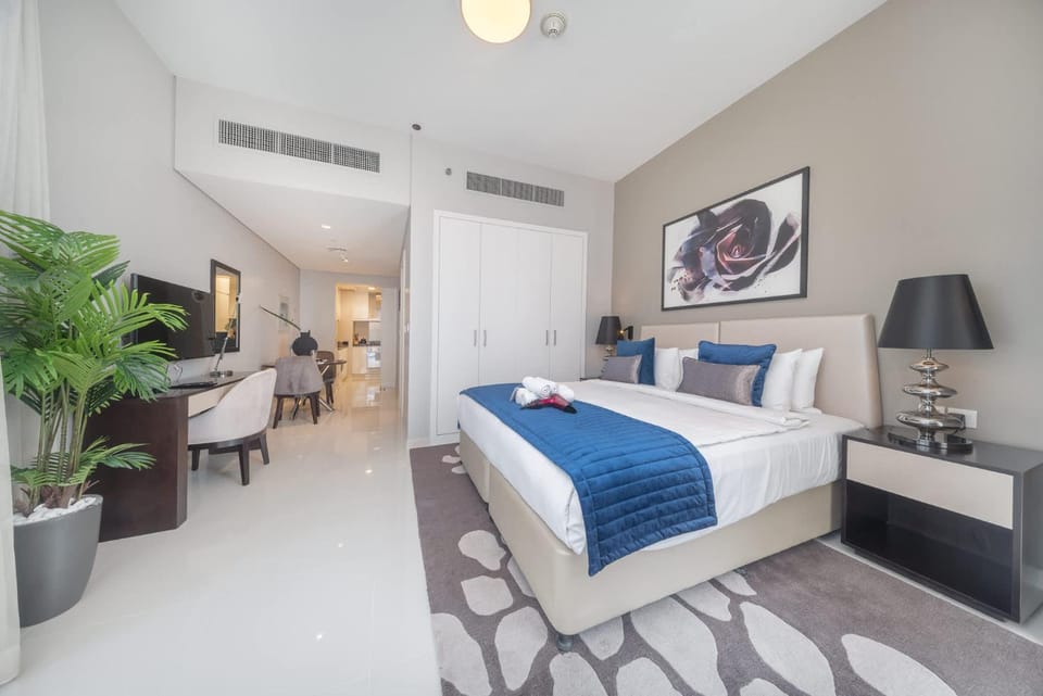 Free housekeeping visits during your stay - StayShort - Damac Hills cozy studio for 2 people Apartment in Dubai
