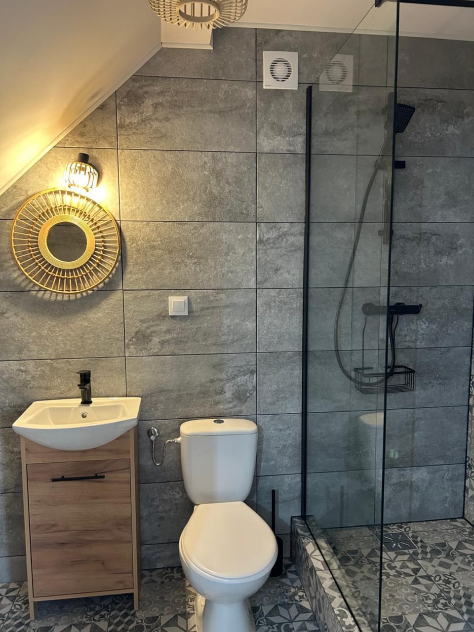 Shower, Toilet, Bathroom