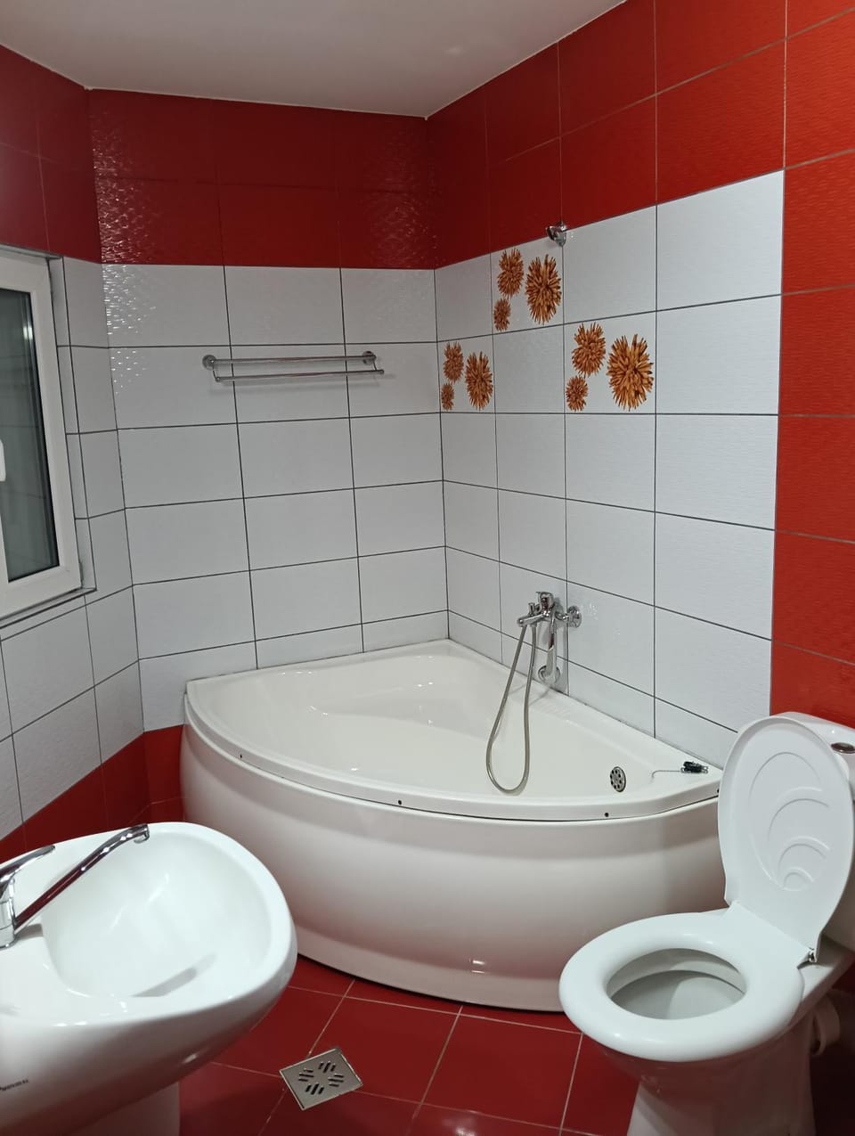 Gara mare 2 camere Apartment in Romania