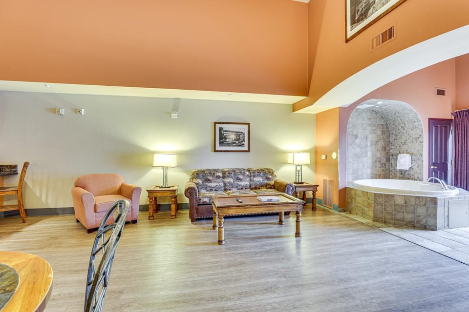 1st-Floor Wisconsin Resort Condo w/ Patio! House in Wisconsin Dells