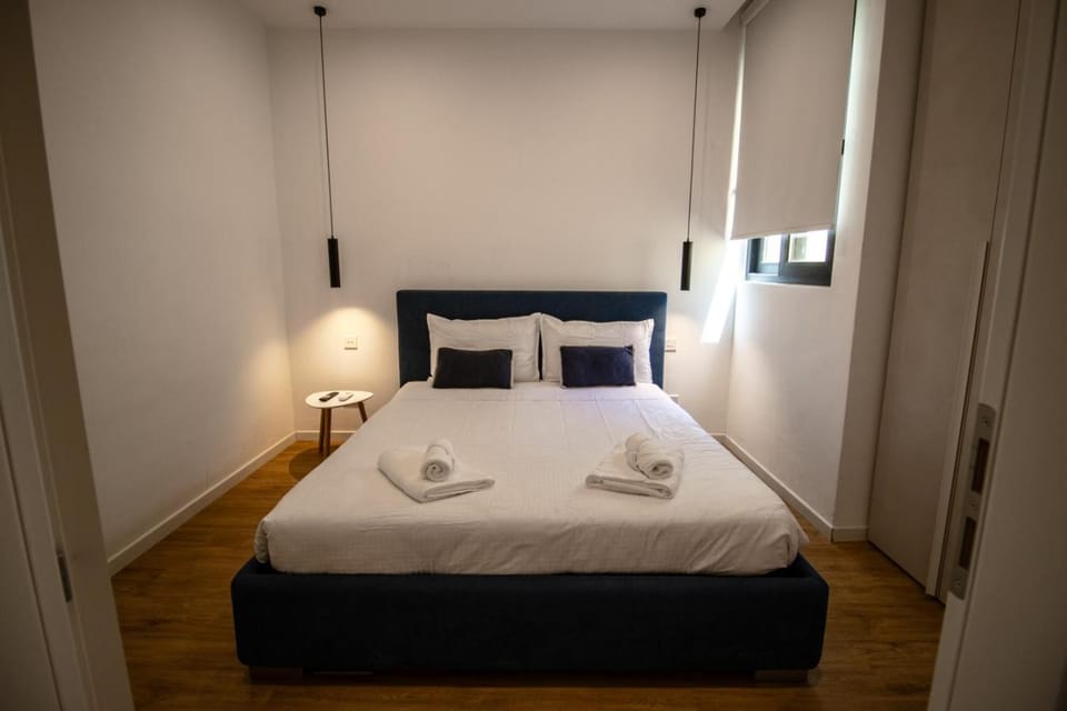 Bed, Photo of the whole room, Bedroom, towels, wardrobe