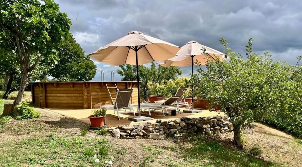 Casale in collina immerso nel verde con Piscina e ampio giardino Villa in Umbria