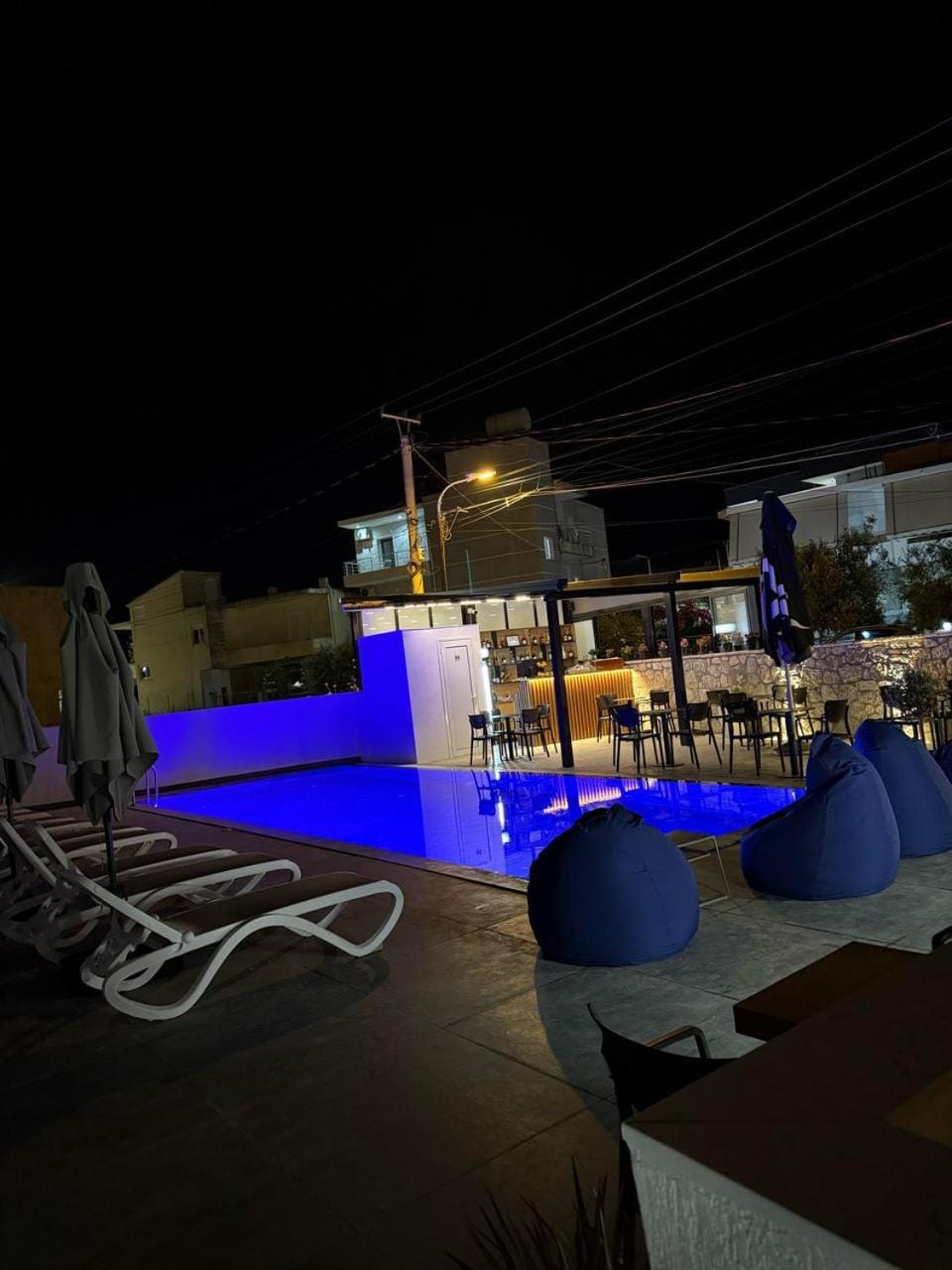 Lounge or bar, Swimming pool