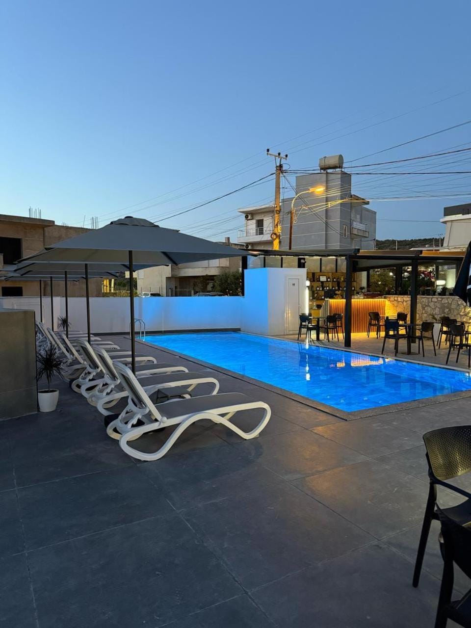 Property building, Lounge or bar, Swimming pool