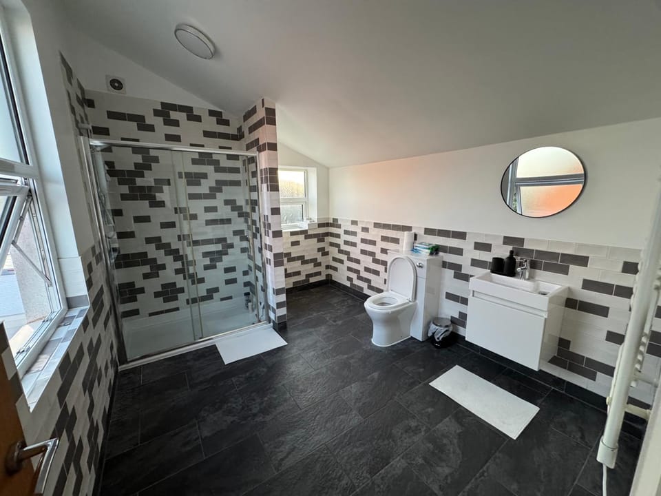 Modern 2 Bed Flat in Northampton Apartment in Northampton