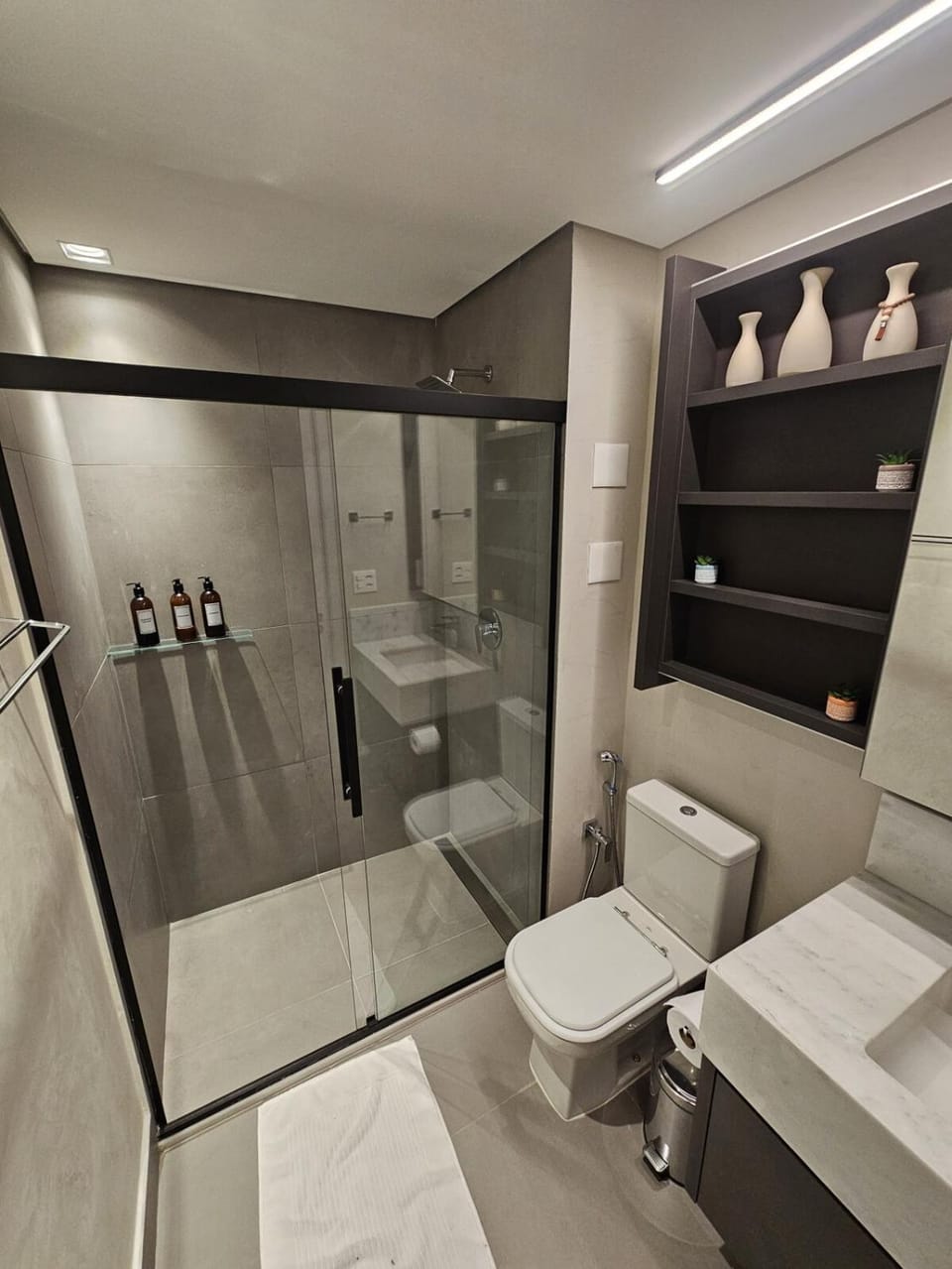 Shower, Toilet, Bathroom