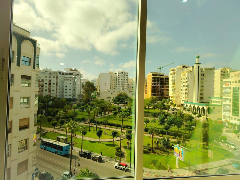 Property building, Neighbourhood, City view, Street view