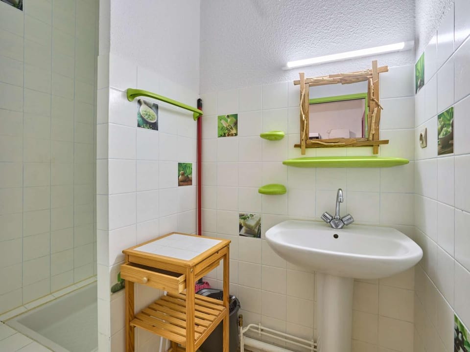 Studio lumineux pour 2 personnes avec balcon et parking à Barbotan-les-Thermes - FR-1-841-8 Apartment in Occitanie