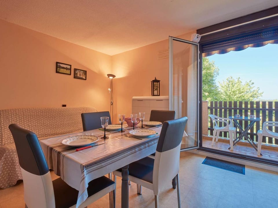 T3 lumineux pour 5 personnes avec animaux et parking à Barbotan - FR-1-841-15 Apartment in Occitanie