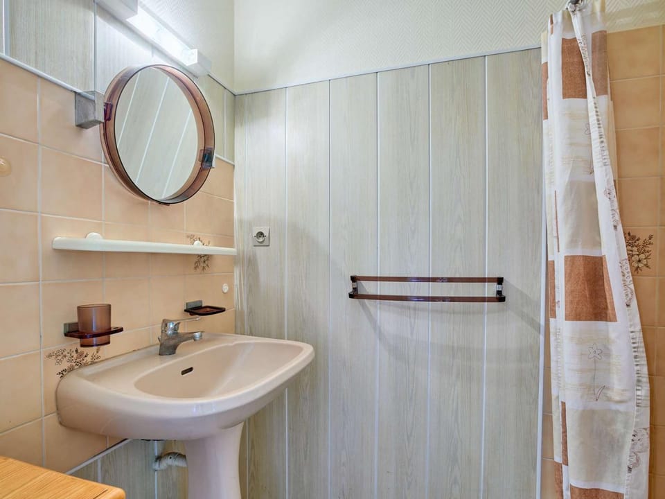 Charmant T1 bis avec balcon et animaux admis à Barbotan - FR-1-841-71 Apartment in Occitanie