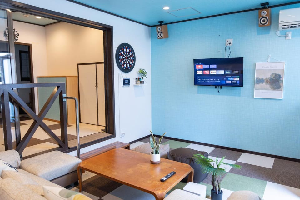 エイトハウス辻 Apartment in Naha