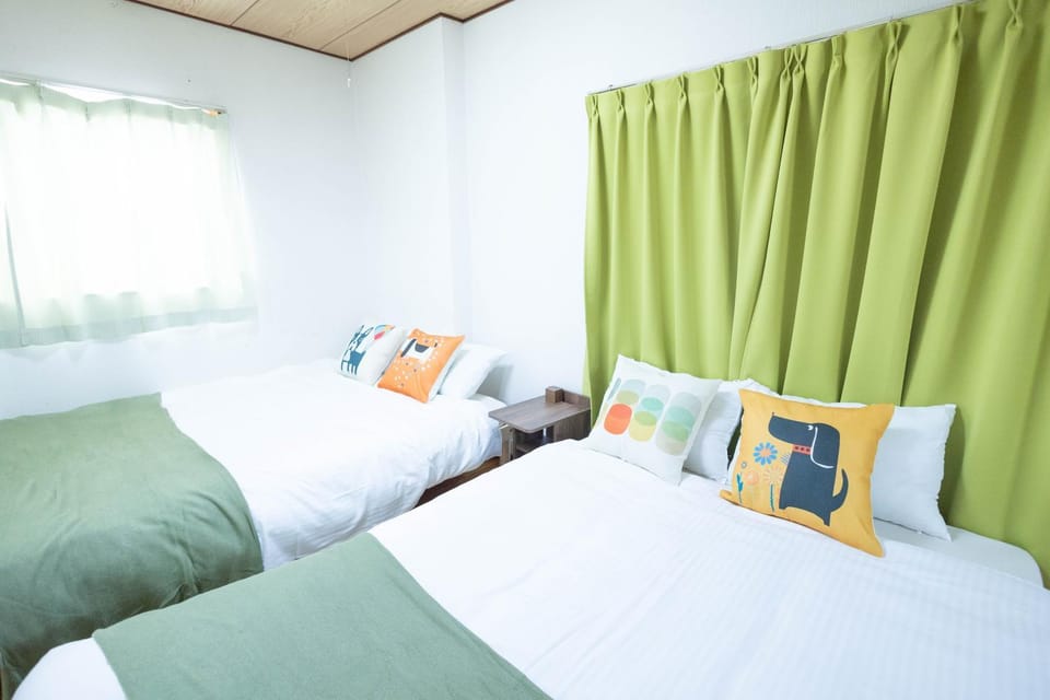 エイトハウス辻 Apartment in Naha
