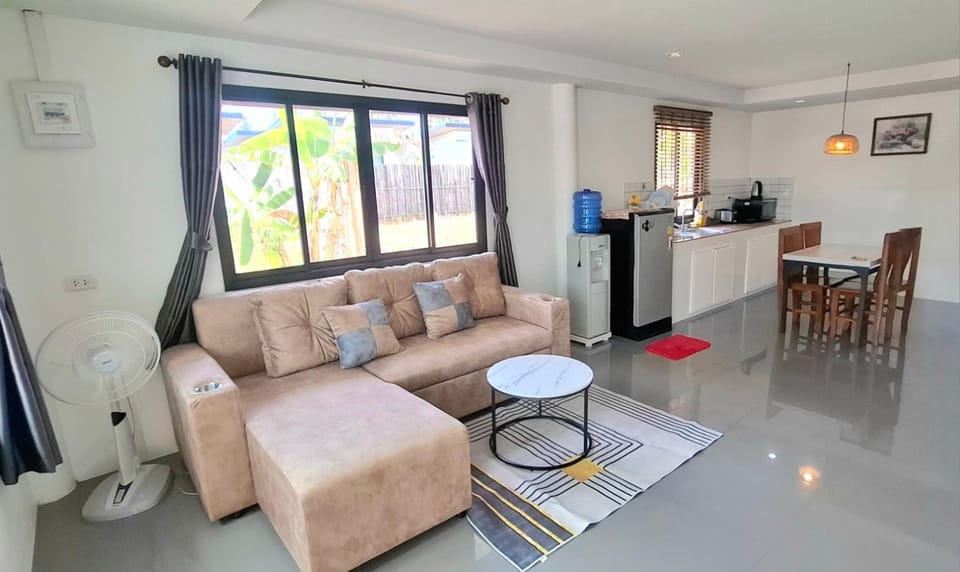 Lanta Cozy House 02 House in Sala Dan