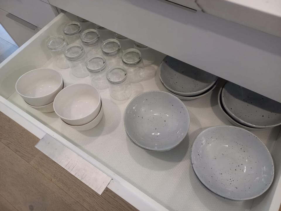 Kitchen or kitchenette, kitchen