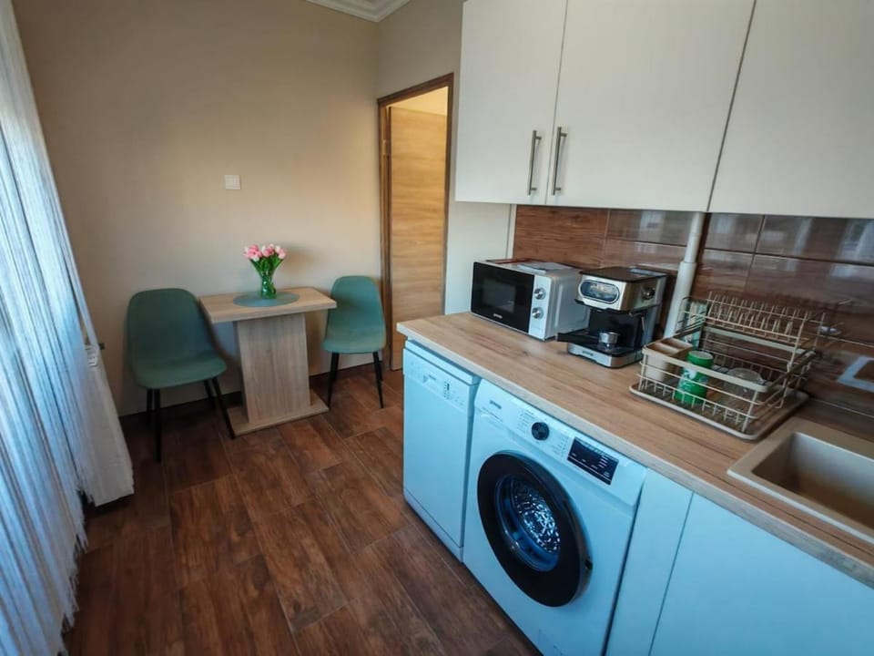 Cozy Downtown Nook Apartment in Hungary