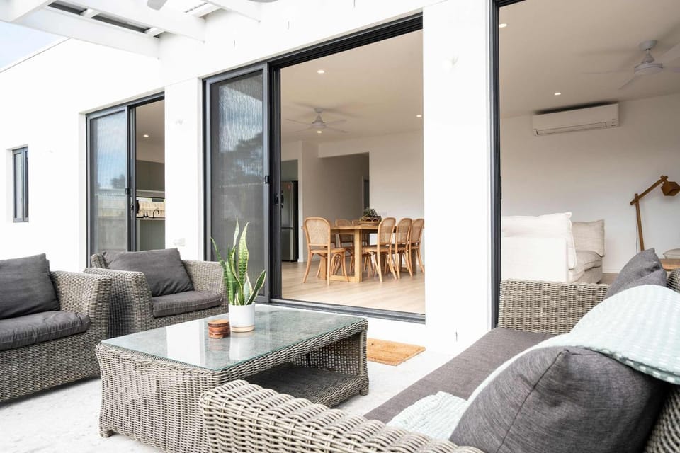 Patio, Seating area