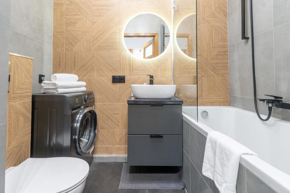 Toilet, Bathroom, Bath