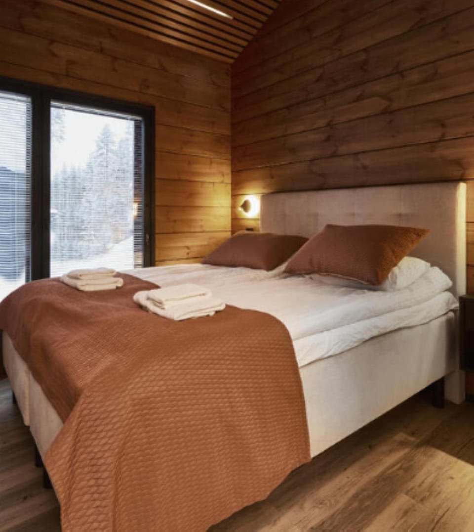 Bed, Photo of the whole room, Bedroom, heating, internet, towels, wardrobe