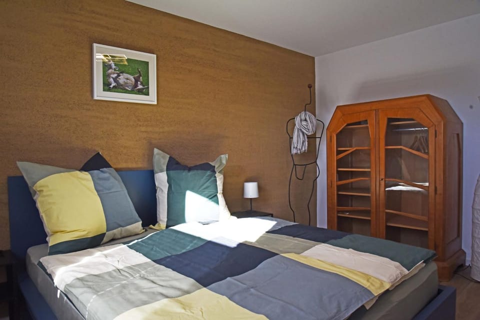 Bed, Photo of the whole room, Bedroom, wardrobe