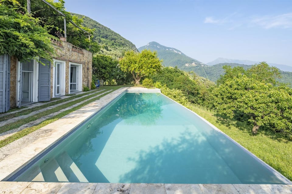 Nearby landmark, Spring, Day, Natural landscape, Mountain view, Pool view, Swimming pool