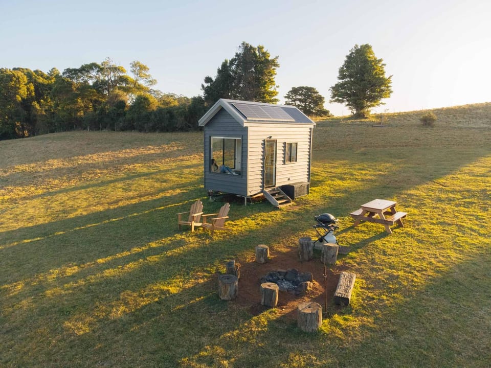 Property building, Natural landscape