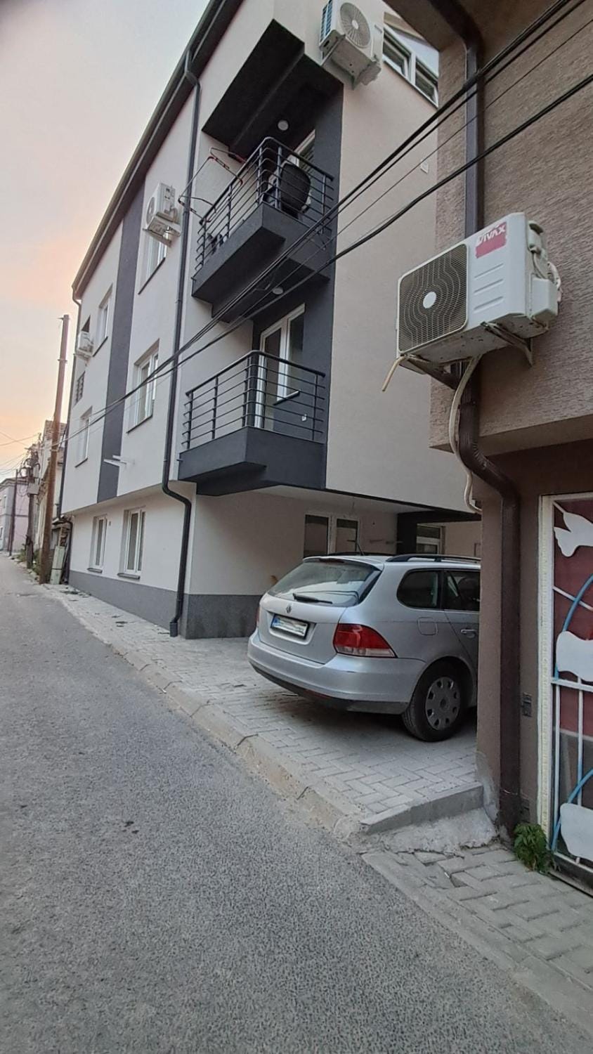 Property building, Parking