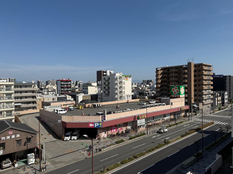 City view, Street view