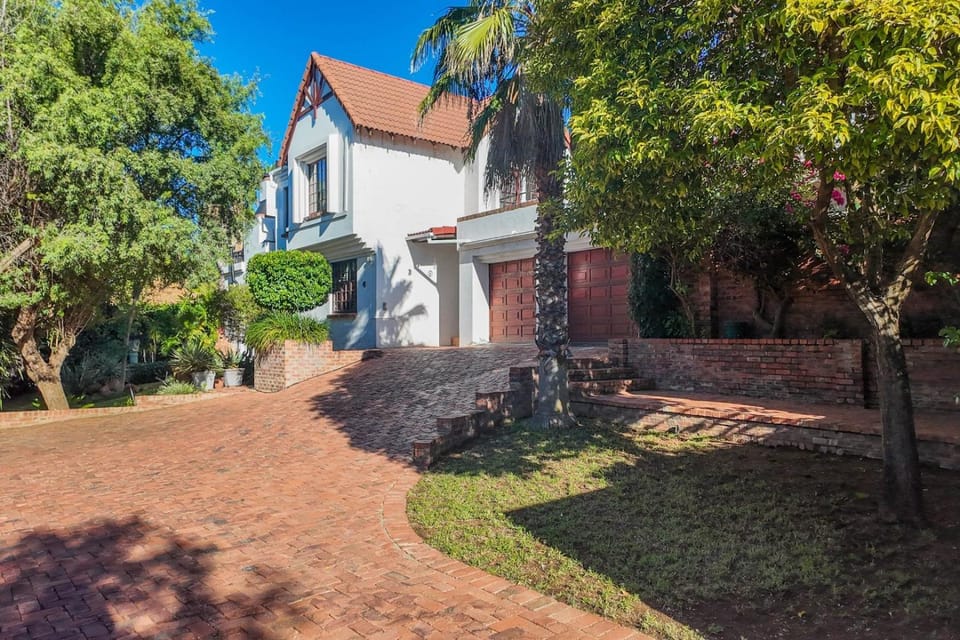 North Hill Guesthouse Bed and Breakfast in South Africa