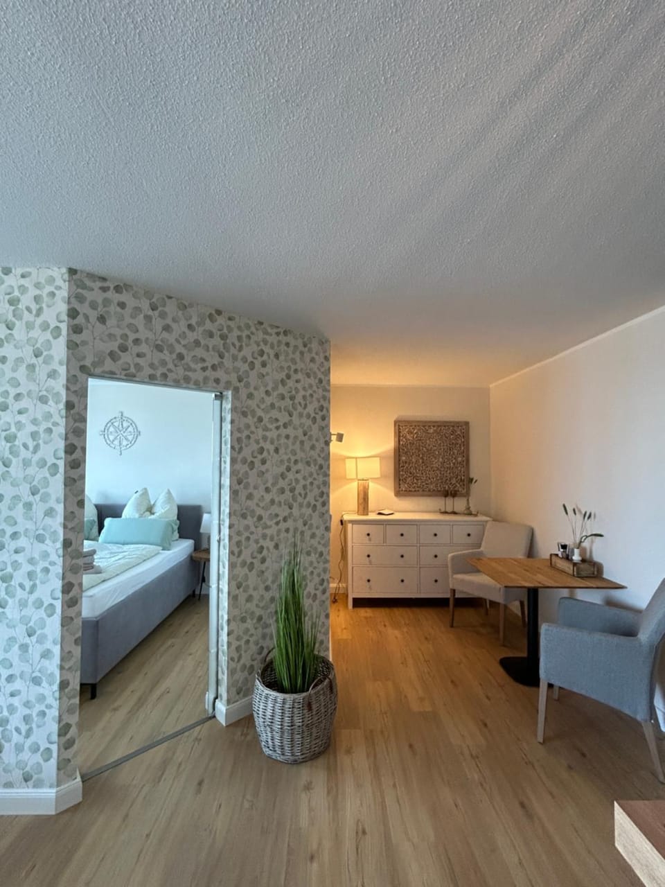 Seating area, Bedroom