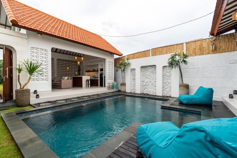 Aestectic New Villa in the heart of Canggu Villa in North Kuta