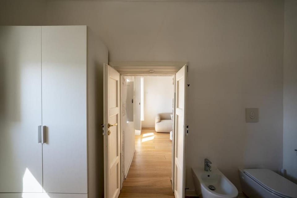 Toilet, Bathroom, Bedroom