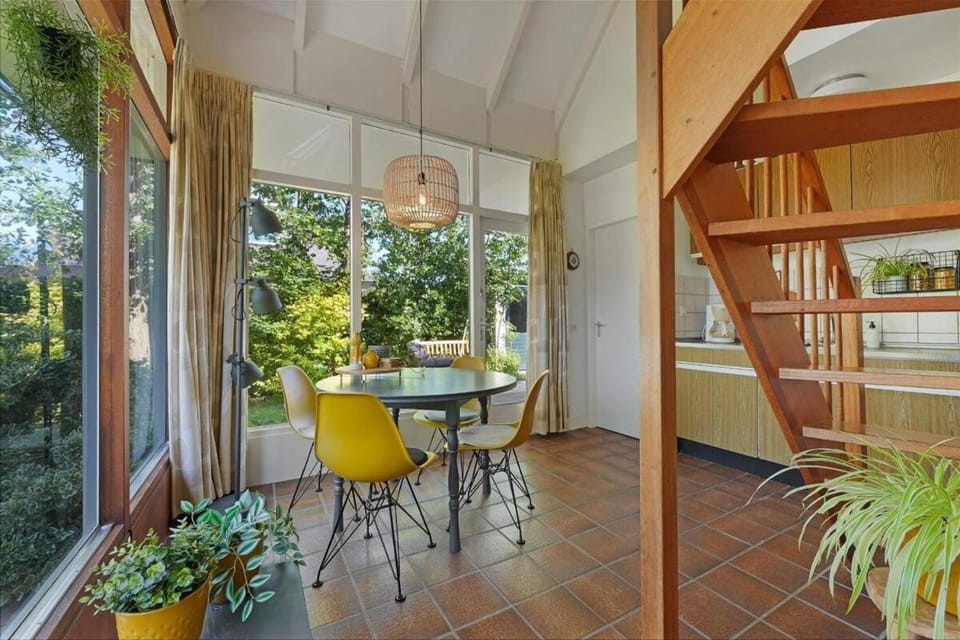 Living room, Dining area, kitchen
