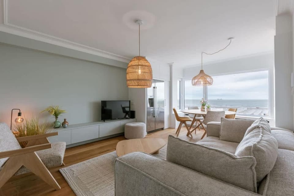 Casiola - Bright & Stylish Apartment Near Beach with Sea view Apartment in Knokke-Heist
