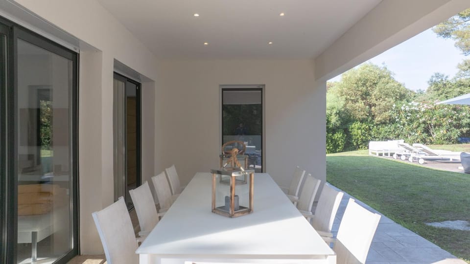 JAMES FCD45 - luxury villa on private domain in Saint Tropez Villa in Saint-Tropez
