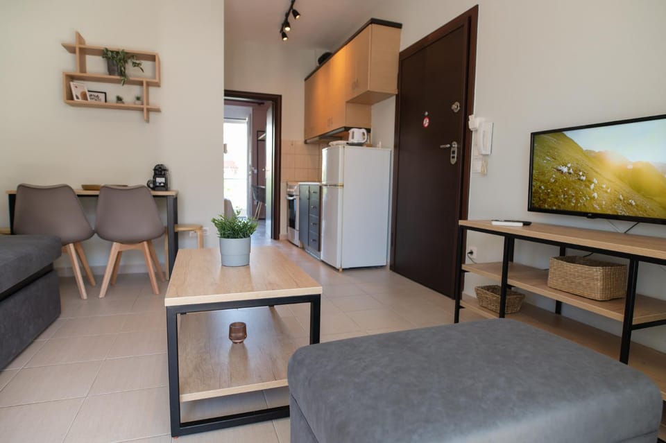 TV and multimedia, Living room, Photo of the whole room, Seating area