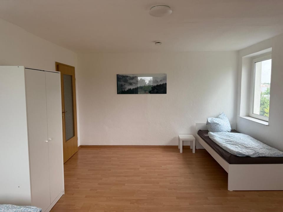 Monteurzimmer und Ferienwohnung bei Leuna, Halle, Leipzig Apartment in Thuringia, Germany