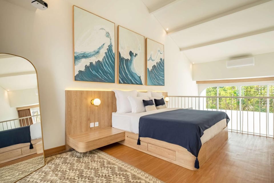 BRAND NEW 1 BR Chic Villa with Cinema - 6mins to Beach Villa in Bali