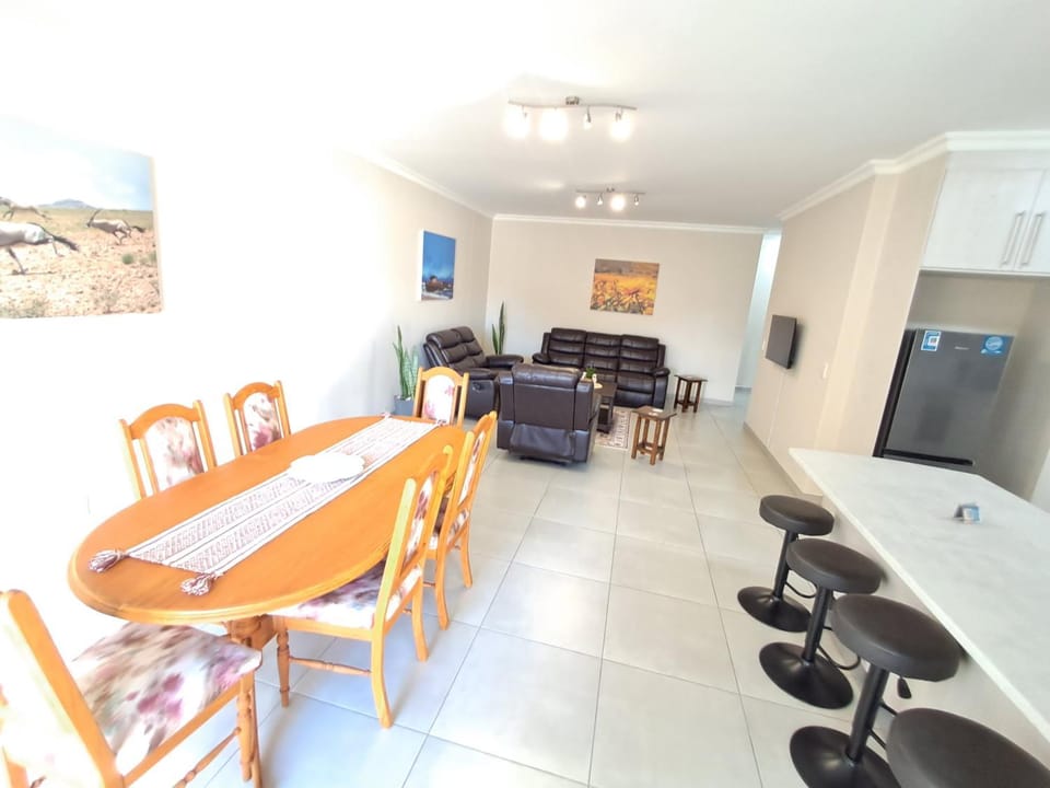TV and multimedia, Seating area